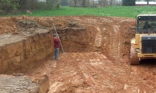 Выкопать котлован под фундамент в Астрахани - от 2595 руб. | 2Землекопа-Стр